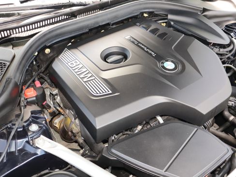 Used 2019 BMW 530i w/ Convenience Package image 26