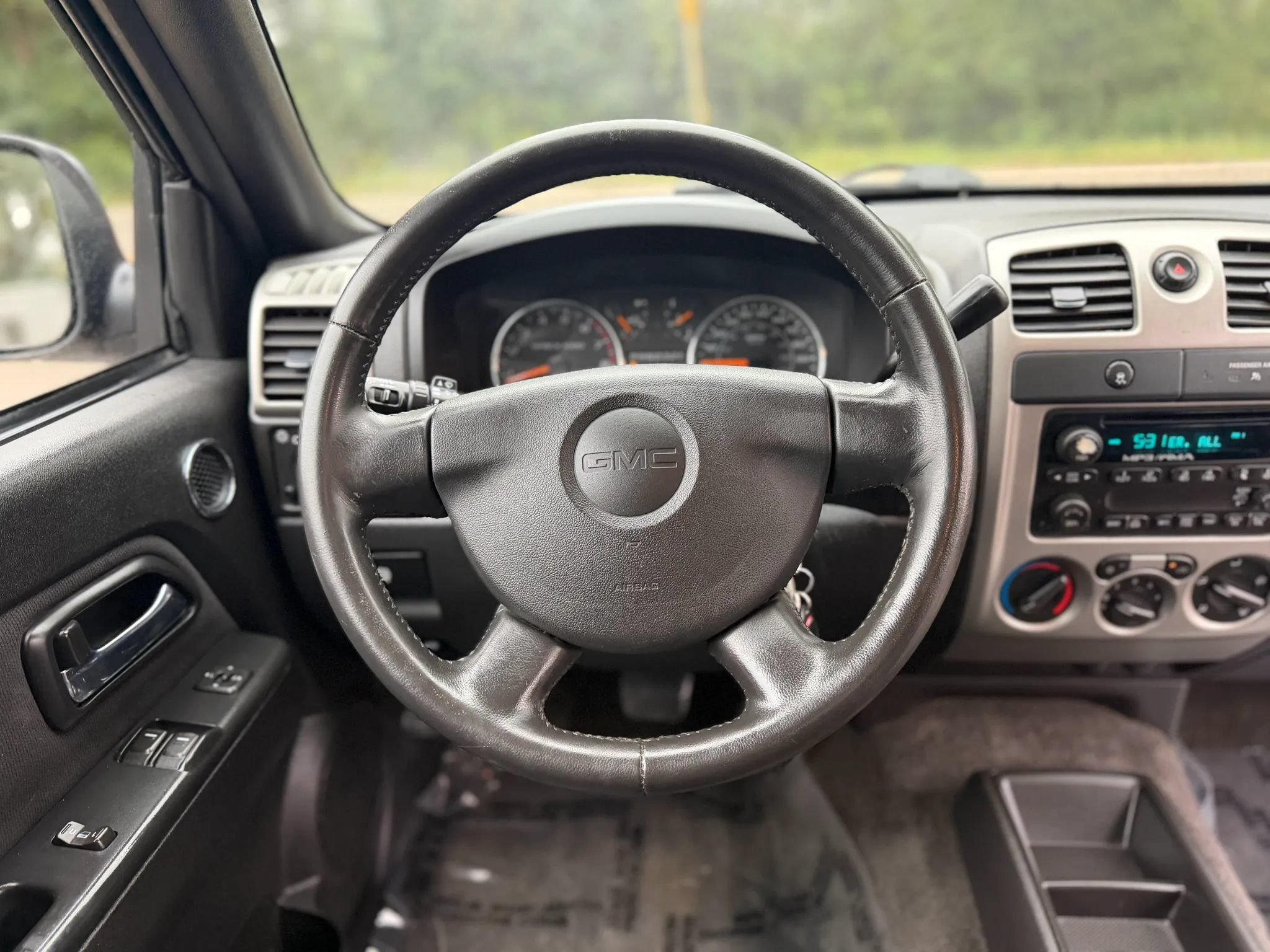 Used 2010 GMC Canyon SLT RWD image 24