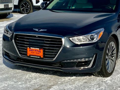 Used 2017 Genesis G90 3.3T Premium image 9