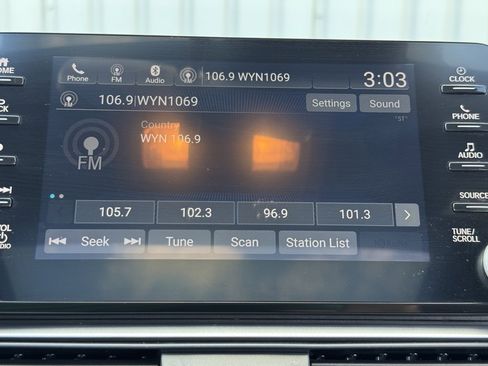 Used 2020 Honda Accord Sport image 25