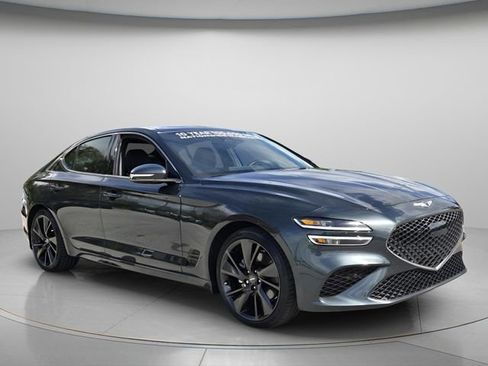 Certified 2023 Genesis G70 2.0T w/ Sport Prestige Package RWD image 9