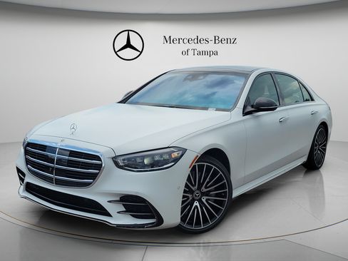 Used 2024 Mercedes-Benz S 580 4MATIC Sedan image 1