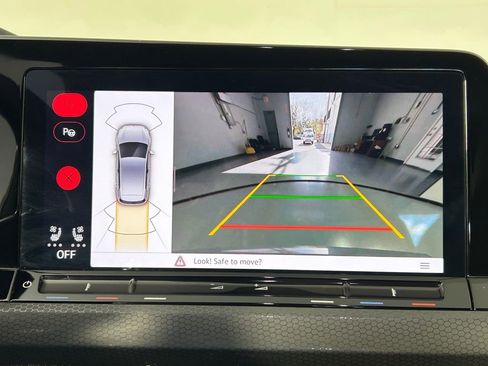 Used 2024 Volkswagen GTI Autobahn image 23