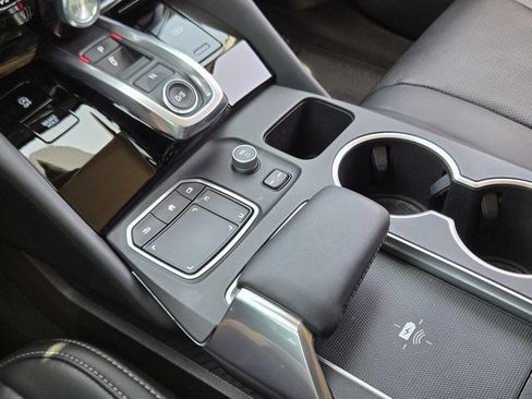 Certified 2022 Acura MDX w/ Technology Package FWD image 20