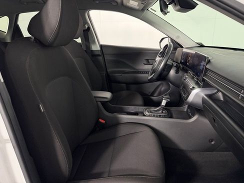 Used 2024 Hyundai Kona SEL FWD image 31