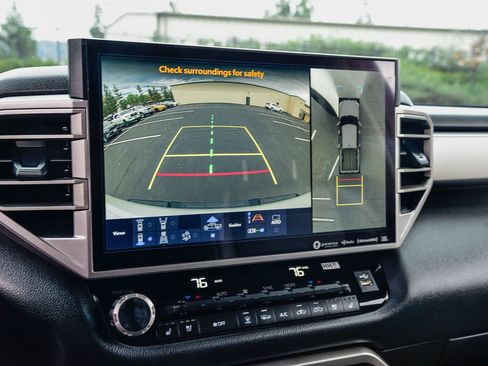 Used 2024 Toyota Tundra Limited image 30