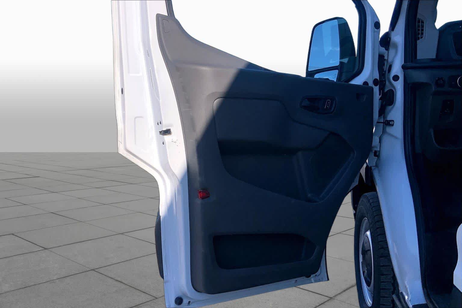 Used 2023 Ford Transit 250 Medium Roof w/ Load Area Protection Package RWD image 21