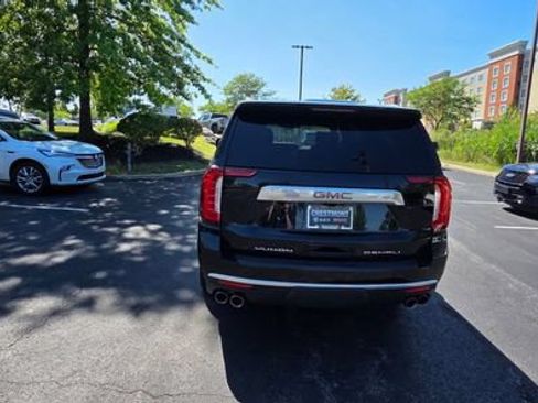 Used 2023 GMC Yukon XL Denali w/ Denali Reserve Package AWD/4WD image 8