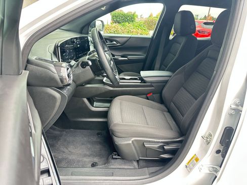 Used 2025 Chevrolet Equinox LT image 27