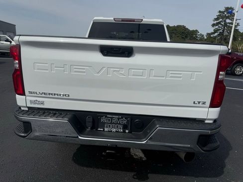 Used 2023 Chevrolet Silverado 2500 LTZ image 26