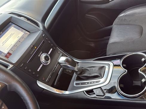 Certified 2018 Ford Edge Sport w/ Technology Package image 21