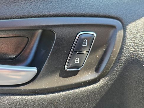 Used 2016 Ford Escape SE w/ Equipment Group 201A AWD/4WD image 47