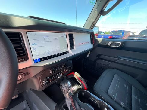 New 2026 Ford Bronco Heritage Edition AWD/4WD image 35