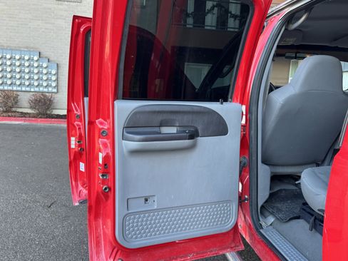 Used 2006 Ford F350 Lariat image 30