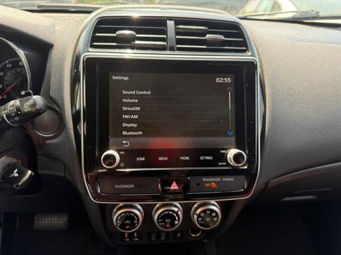 Used 2020 Mitsubishi Outlander Sport ES FWD image 20