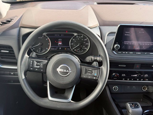 Used 2023 Nissan Rogue SV AWD/4WD image 19