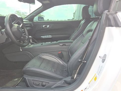 Used 2024 Ford Mustang GT Premium RWD image 7