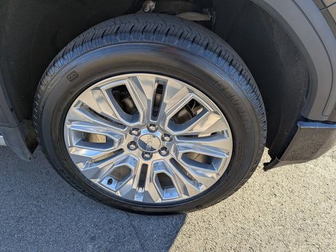 Used 2022 GMC Sierra 1500 Denali w/ Denali Premium Package image 12