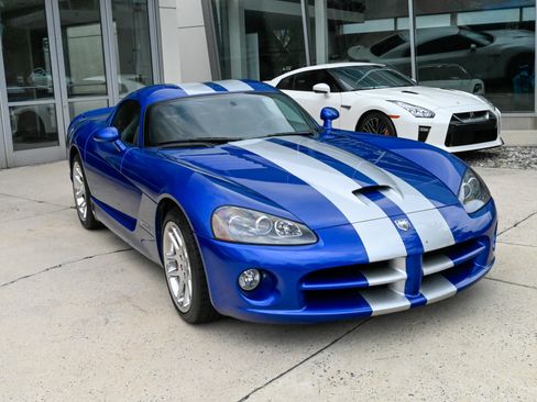 Used 2006 Dodge Viper SRT-10 RWD image 3