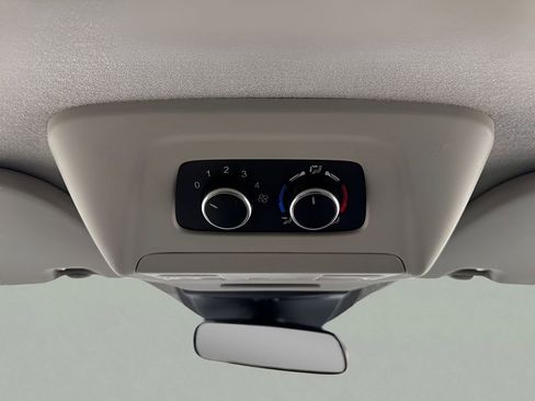 Used 2024 Ford Transit 350 XLT image 11