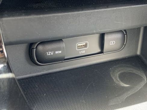 Used 2023 Kia Seltos S w/ Navigation Package FWD image 27