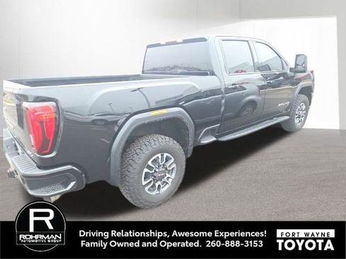 Used 2021 GMC Sierra 2500 AT4 image 9