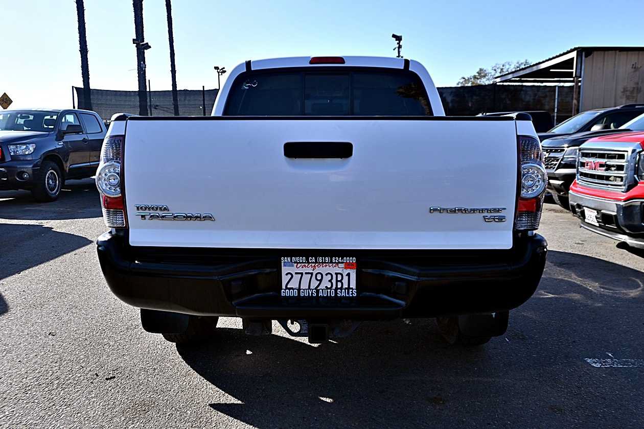 Used 2011 Toyota Tacoma PreRunner w/ Towing Pkg RWD image 6