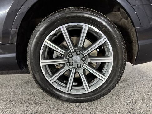 Used 2017 Audi Q7 3.0T Premium Plus AWD/4WD image 17