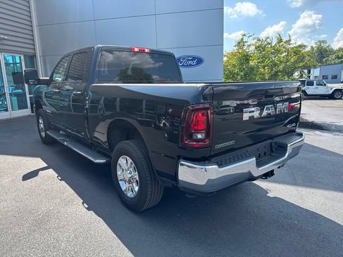 Used 2026 RAM 2500 Big Horn AWD/4WD image 4