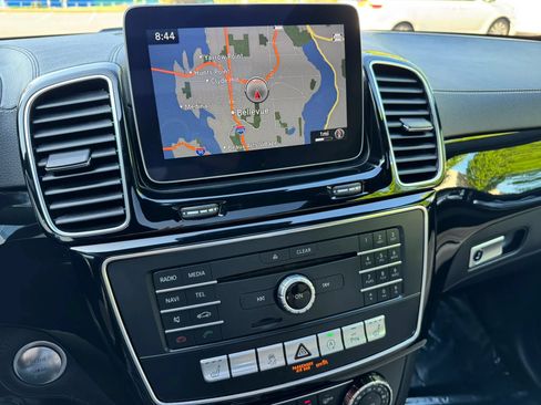 Used 2019 Mercedes-Benz GLS 450 4MATIC image 36