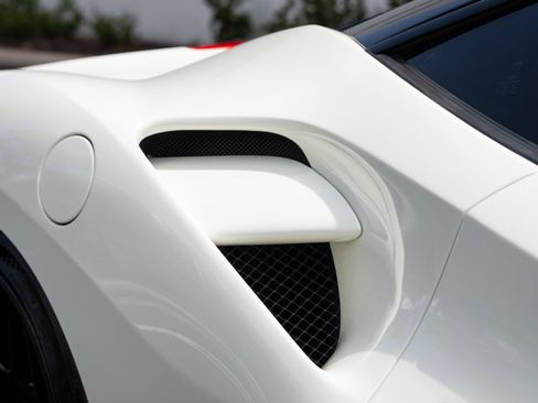 Used 2016 Ferrari 488 GTB RWD image 15