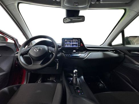 Used 2020 Toyota C-HR LE FWD image 13