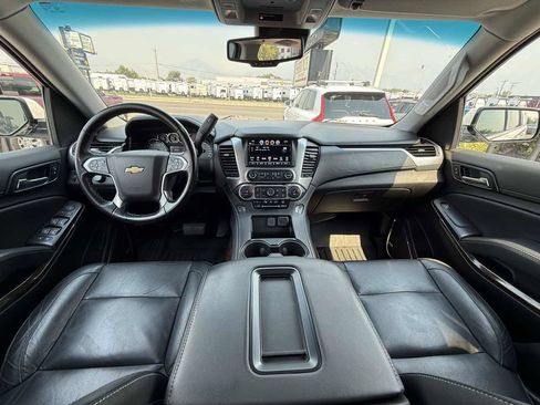 Used 2019 Chevrolet Suburban LT w/ Off-Road Package AWD/4WD image 18