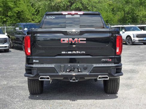 Certified 2026 GMC Sierra 1500 AT4 w/ AT4 Premium Package AWD/4WD image 4