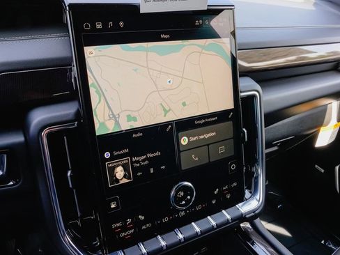 New 2026 GMC Yukon XL Elevation image 17