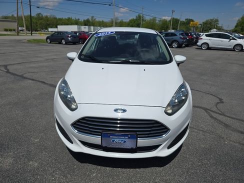 Used 2015 Ford Fiesta S FWD image 3
