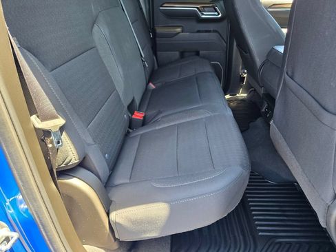 Used 2025 Chevrolet Silverado 1500 LT RWD image 13