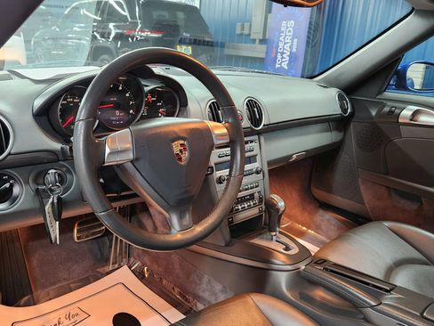 Used 2007 Porsche Cayman image 8
