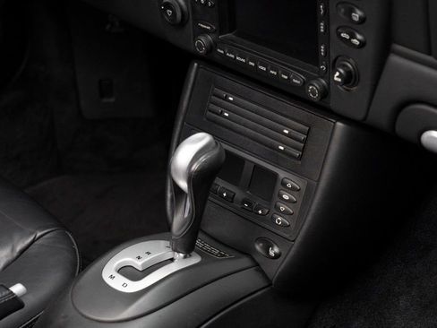 Used 2004 Porsche 911 Turbo AWD/4WD image 40