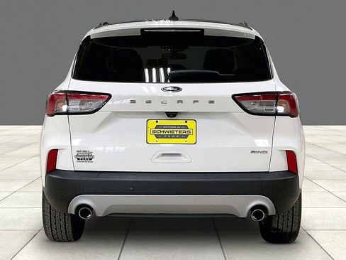 Certified 2021 Ford Escape SEL w/ Technology Package AWD/4WD image 4