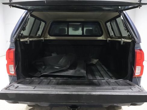 Used 2018 Chevrolet Silverado 1500 LTZ Z71 w/ Centennial Edition image 4