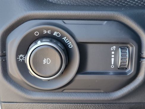 New 2025 Jeep Wrangler Unlimited Rubicon image 14