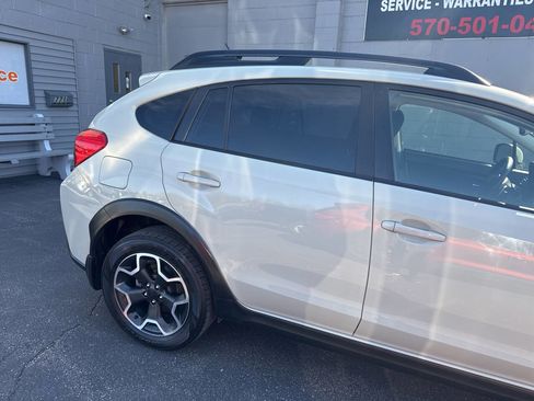 Used 2014 Subaru Crosstrek 2.0i Premium w/ Popular Package #1 AWD/4WD image 9