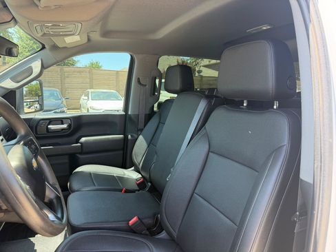 Used 2021 Chevrolet Silverado 2500 W/T w/ WT Convenience Package AWD/4WD image 19