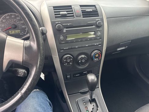 Used 2009 Toyota Corolla S FWD image 12