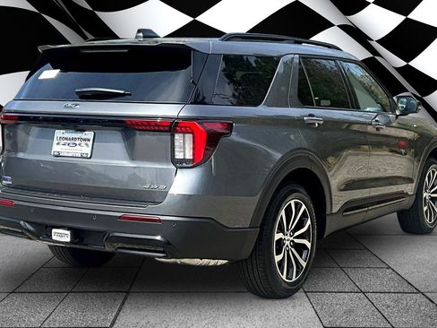 New 2026 Ford Explorer ST-Line AWD/4WD image 15