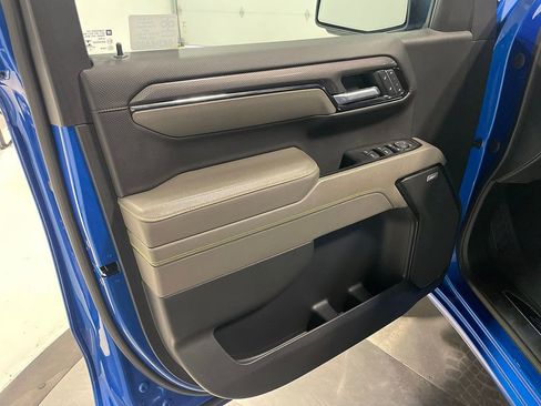 Used 2022 Chevrolet Silverado 1500 ZR2 w/ Technology Package image 20