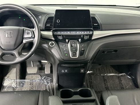 Used 2025 Honda Odyssey EX-L image 19