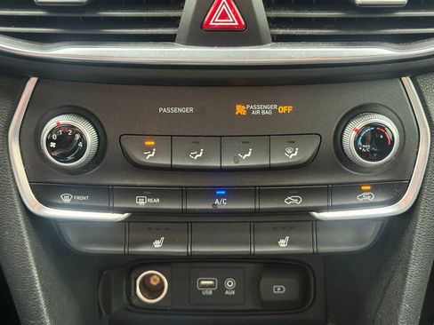 Used 2019 Hyundai Santa Fe SEL image 8