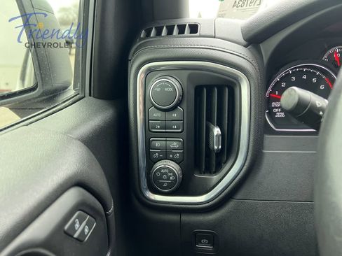 Used 2020 Chevrolet Silverado 1500 LT Trail Boss AWD/4WD image 18